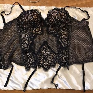 VICTORIA SECRET CORSET